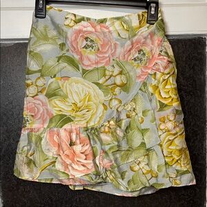 Express Women’s Ruffled Blue Green & Pink Floral Print  Mini Skirt Size 0